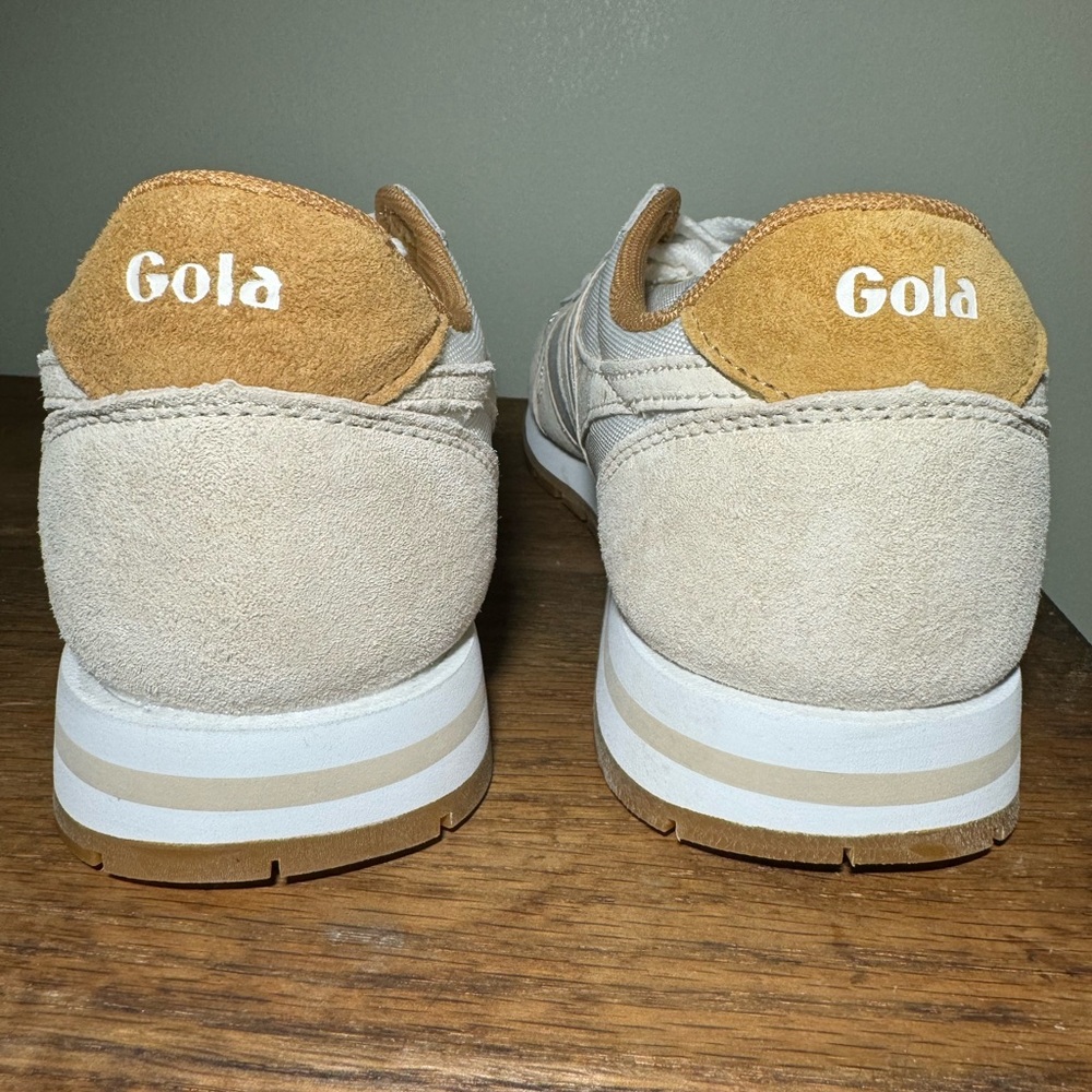 Gola Classic White and tan Sneakers - Picture 4 of 12
